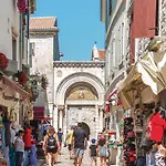 Cerova Iii * Πόρετς